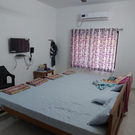 Bapat Niwas Home Stay Ganpatipule Exterior foto