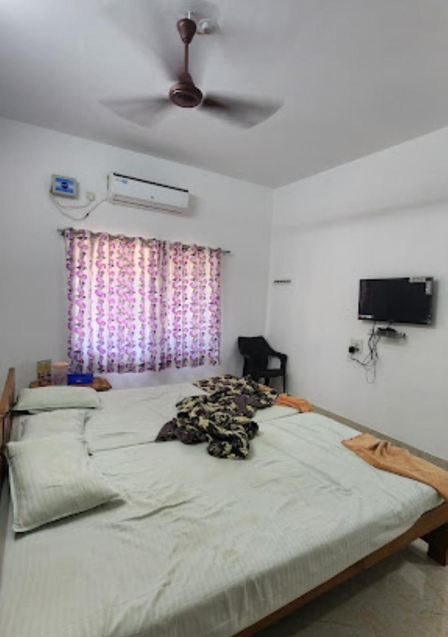 Bapat Niwas Home Stay Ganpatipule Exterior foto